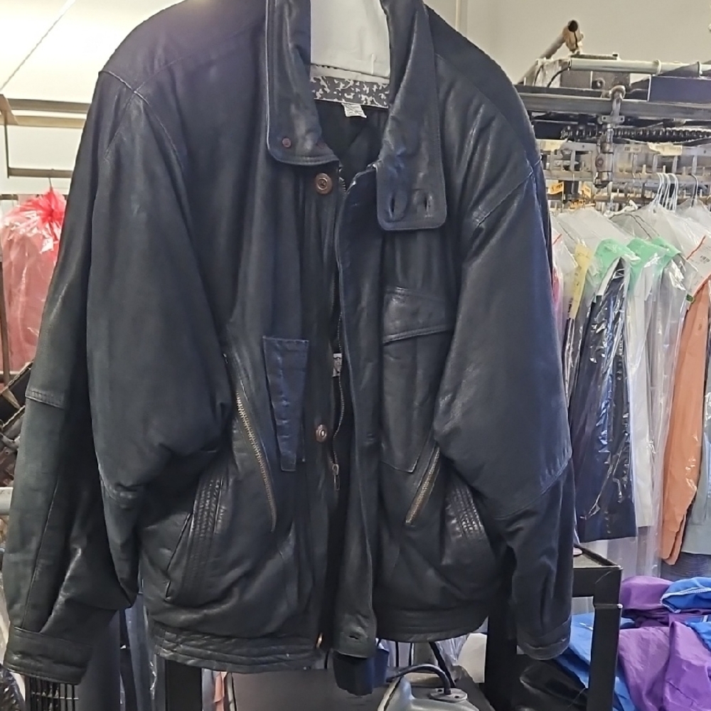 Men's Black Leather Jacket